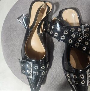 Stylish Black Women's Shoes with Silver Accents